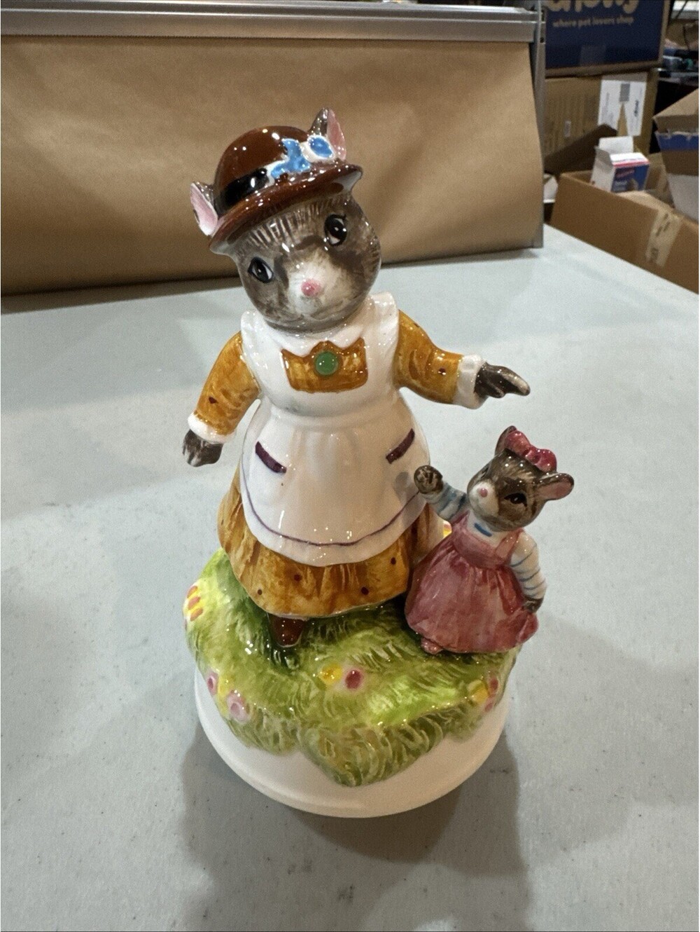 Vtg Schmid Beatrix Potter Music Figurine Thomasina Tittlemouse #138 Japan [COPY]